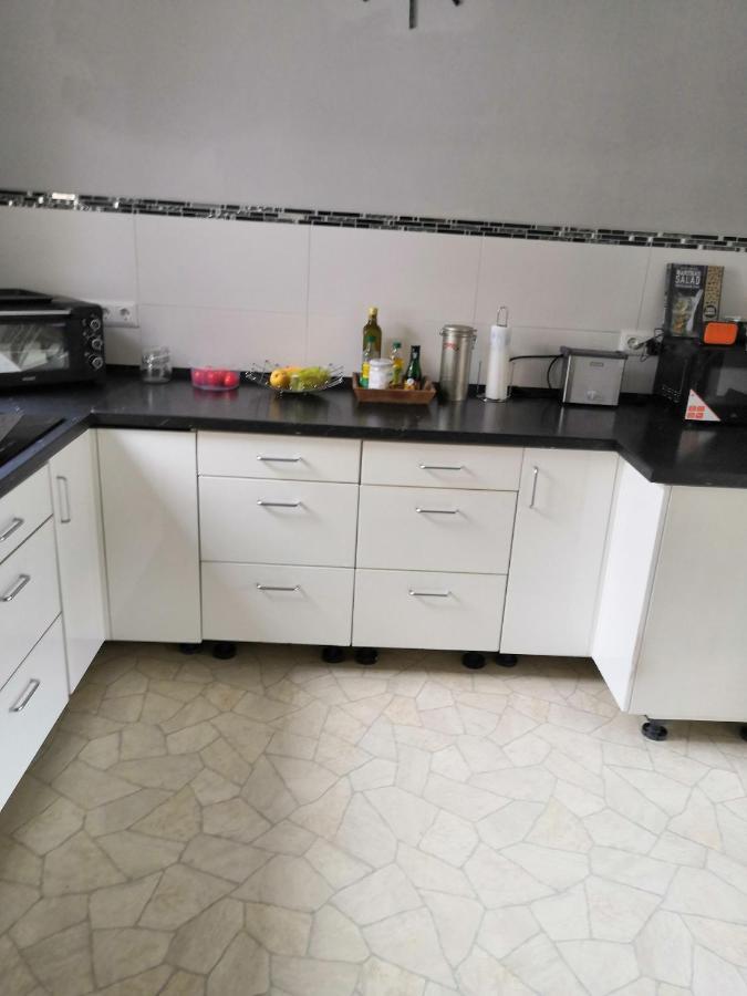 Ferienwohnung Zu Hause auf Zeit bei Marion Bobbau Exterior foto